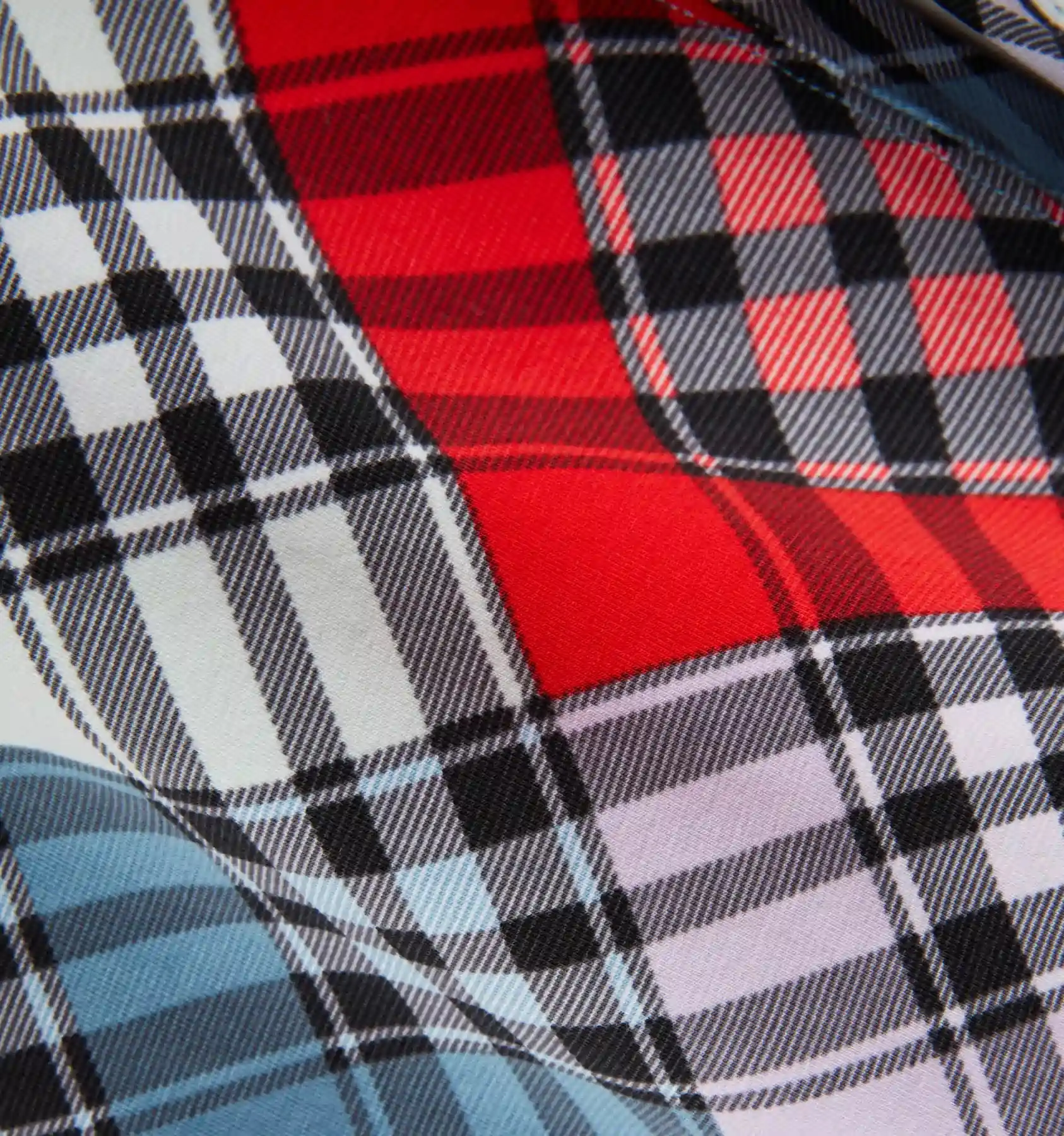 4.5" Trunks LC - Mixed Plaid