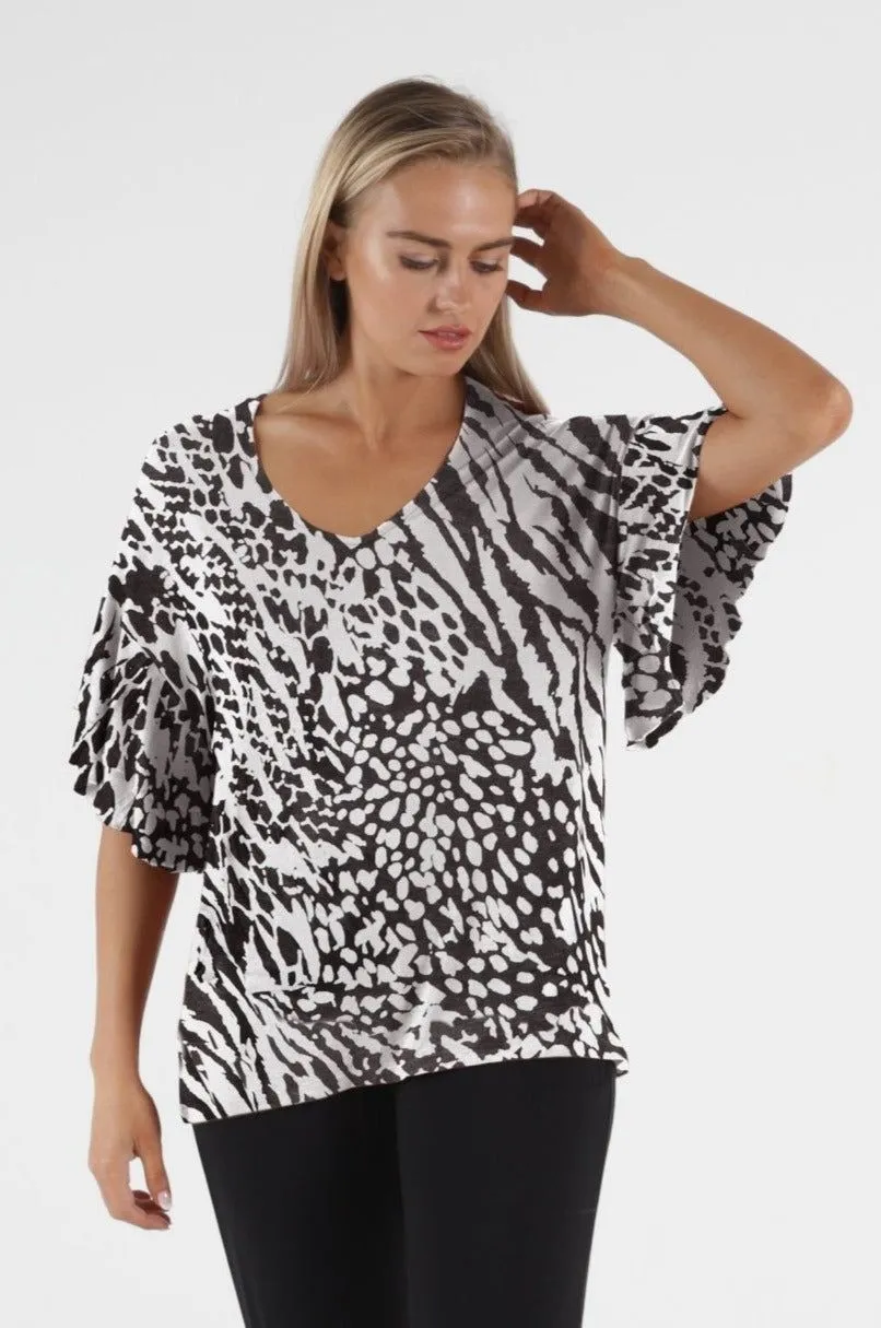 Betty Basics Ripon Top in Instinct Print