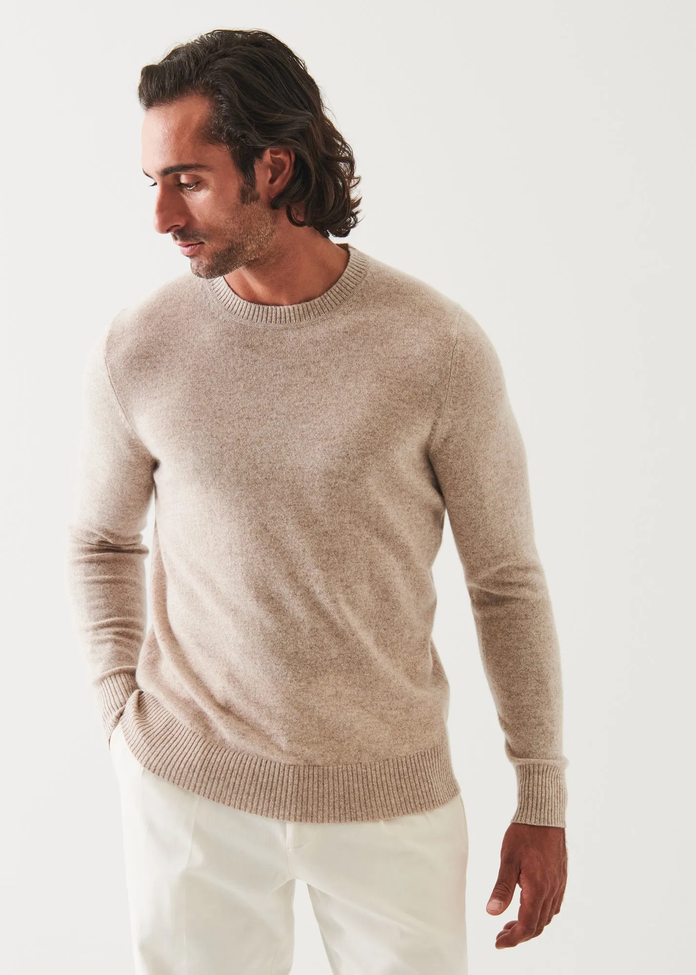 CASHMERE CREWNECK