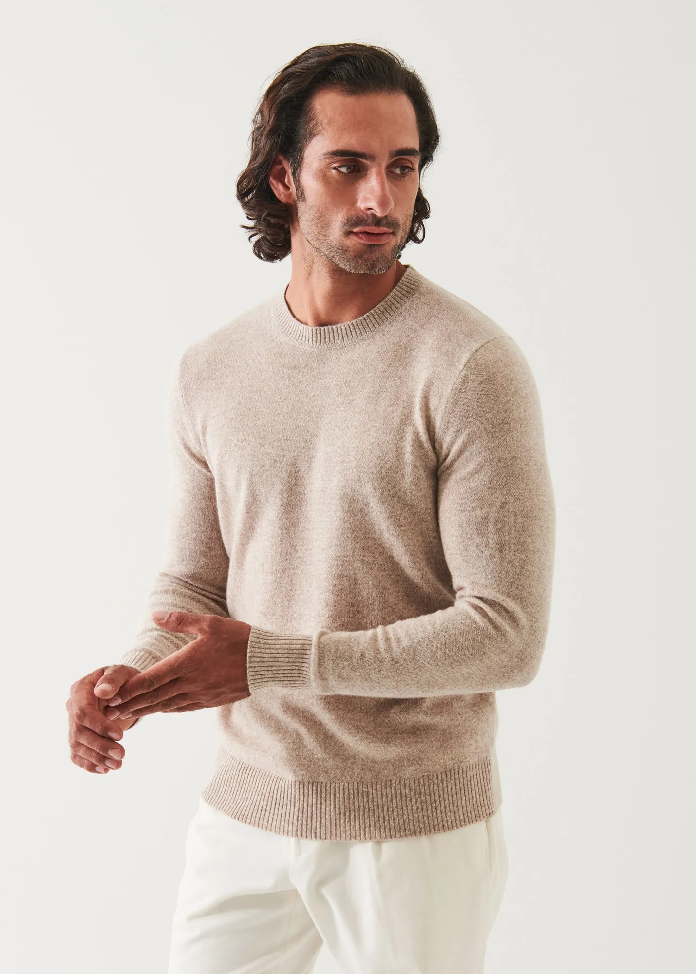 CASHMERE CREWNECK