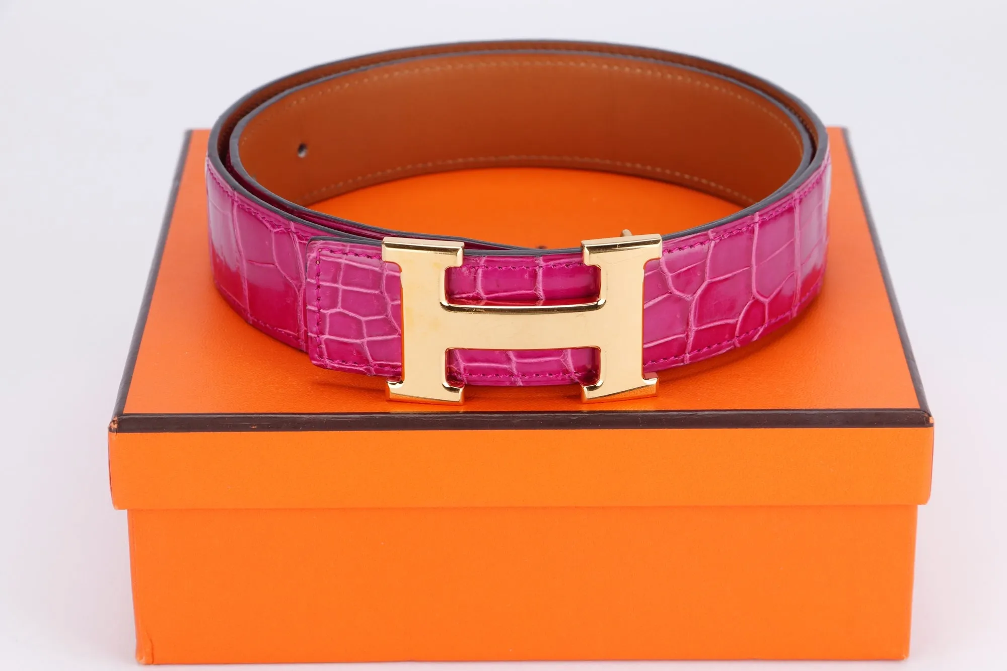 (Exotic) Hermes Fuchia Pink Porosus Croco Leather Belt (Stamp P) 80cm with Gold H Buckle, with Box