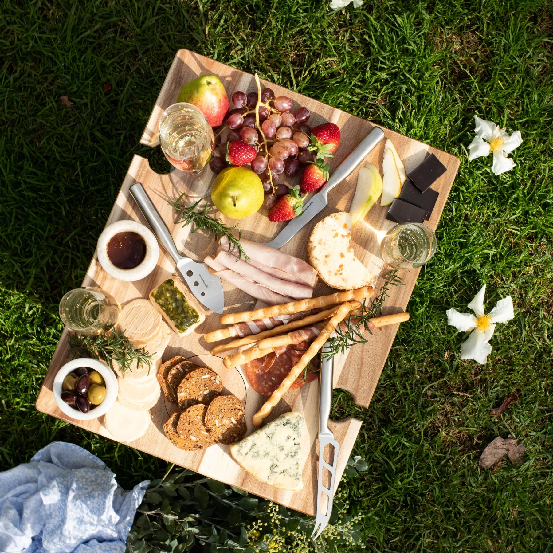 Folding Picnic Table Acacia - Medium