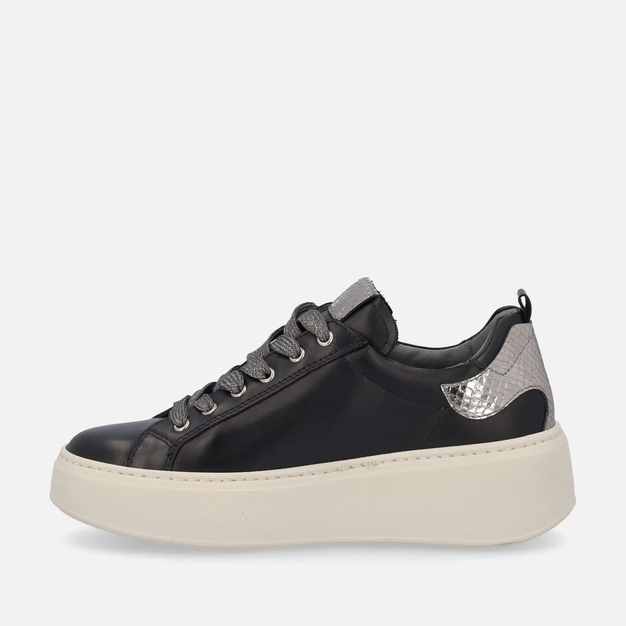 NERO GIARDINI SNEAKERS