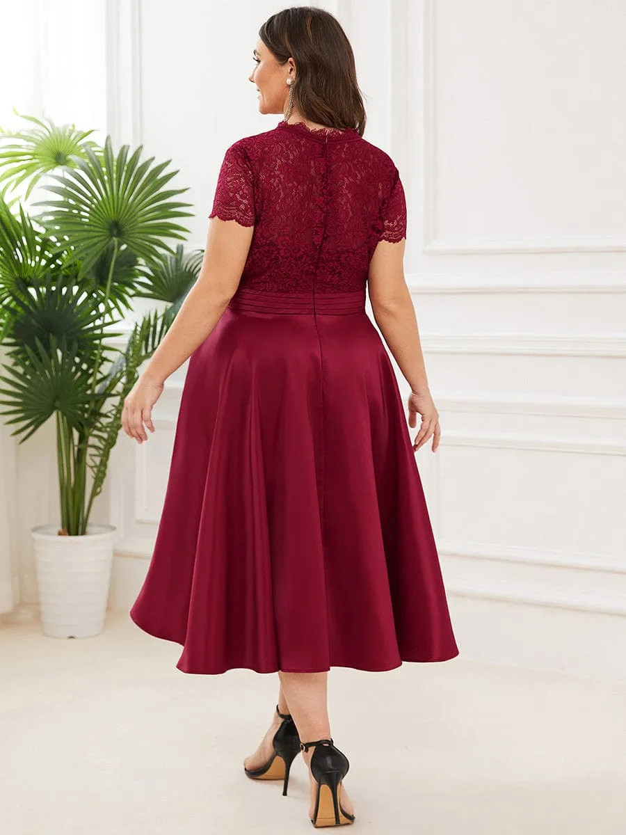 Plus Size V-neck Lace Bodice A-line Cocktail Dress with Pockets