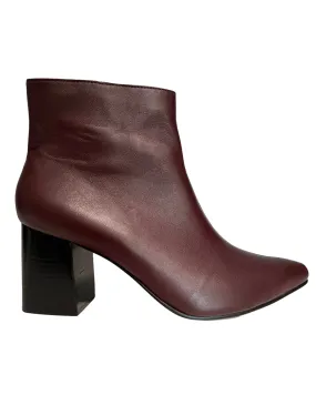 Vania Split Toe Ankle Bootie (Wine Leather)